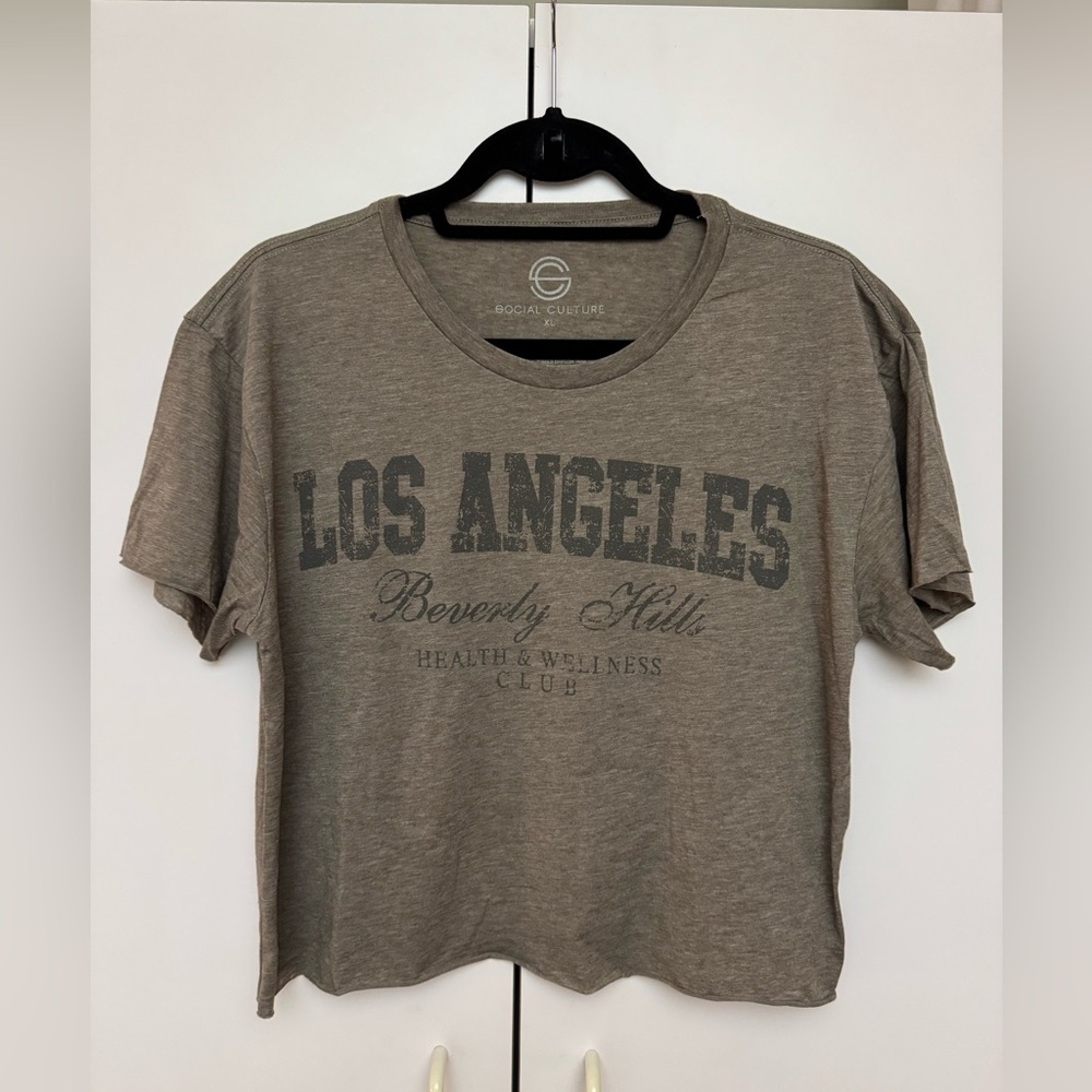 Graphic Crop T-shirt Los Angeles Beverly Hills Size XL